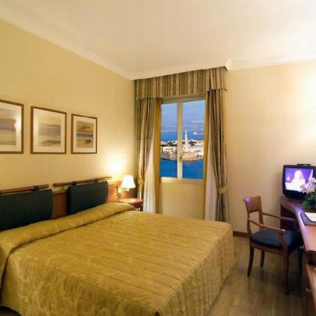 Hotel Dello Stretto Messina Exterior foto